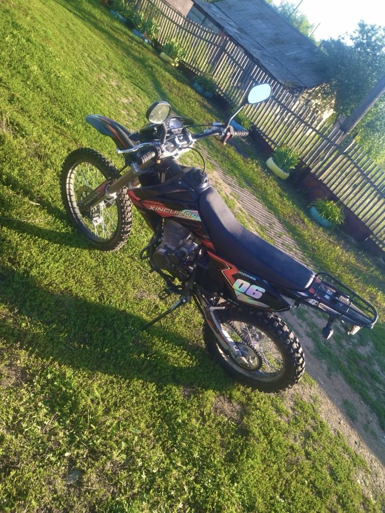 Продам мотоцикл почти новый