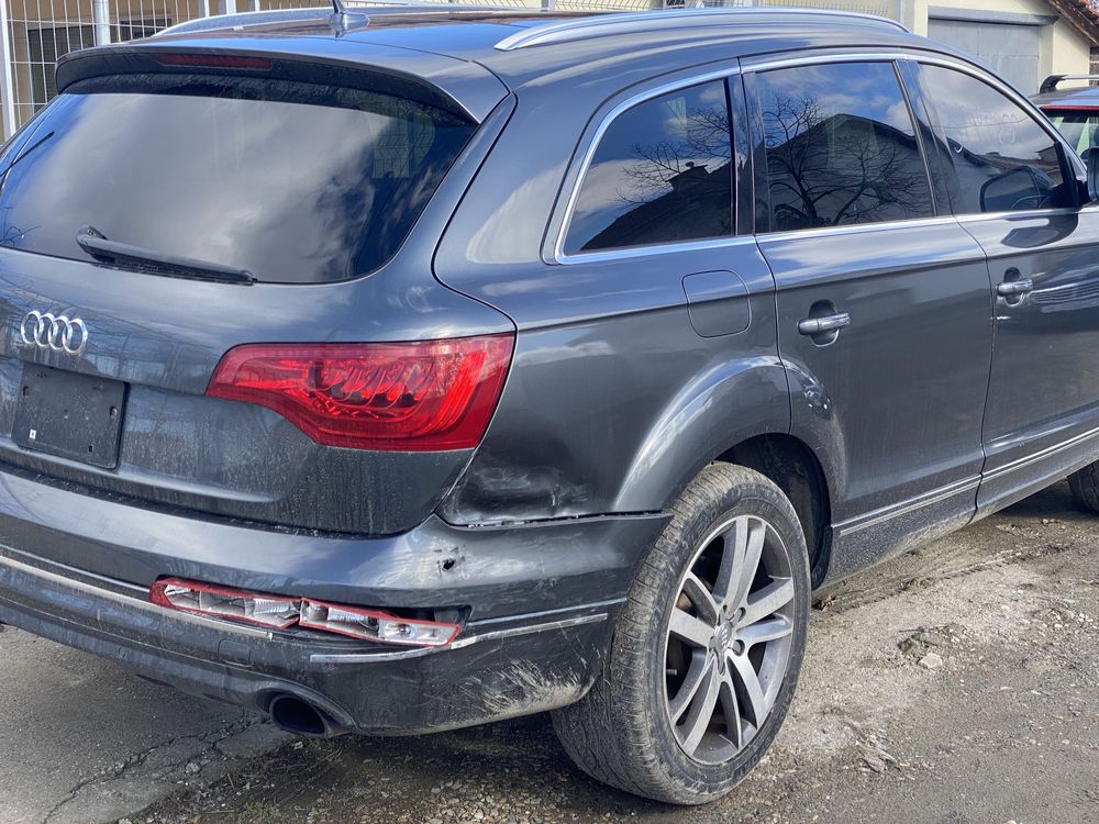 Audi Q7 2013 на части