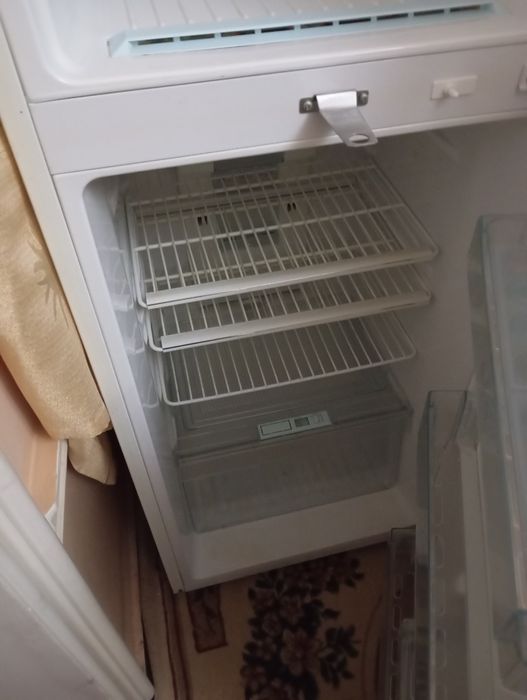 Холодильник елжи