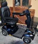 Carucior scuter electric Invacare Orion dizabilități