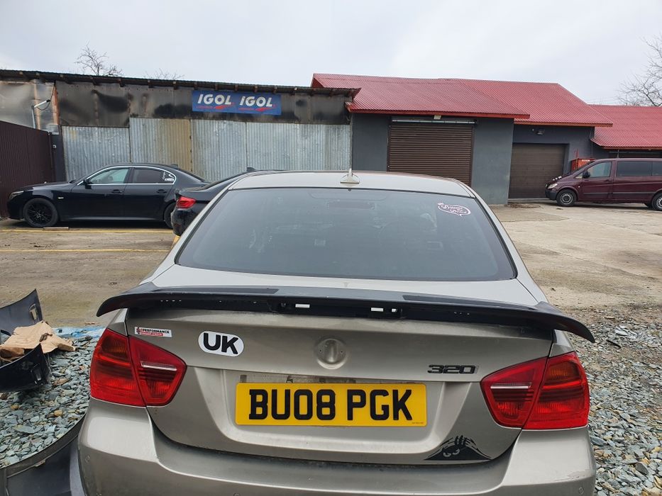 Eleron BMW   E90