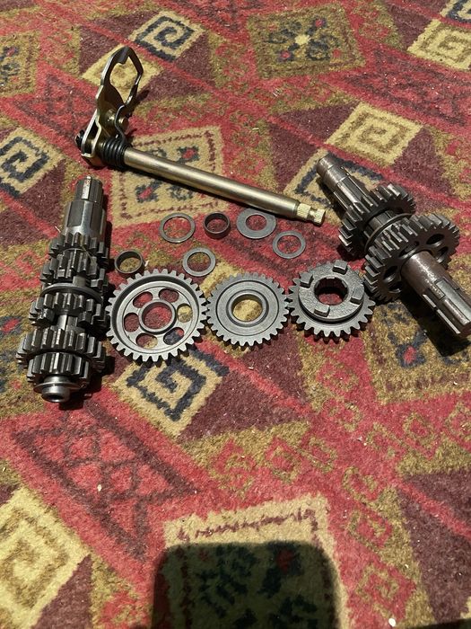 Продам коробку на мото