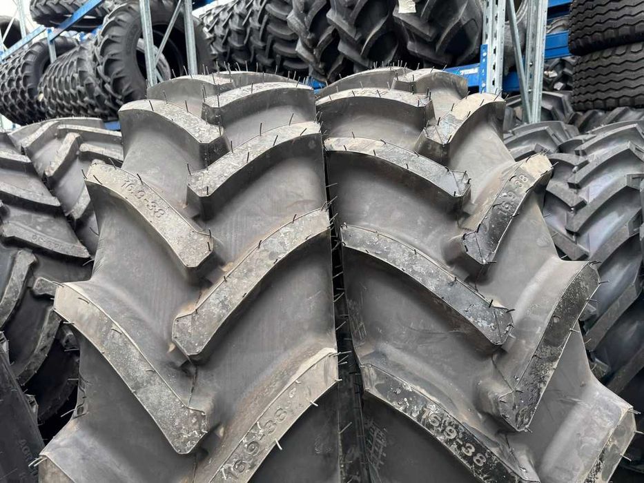 16.9-38 pentru tractor spate cu 20 pliuri PANTHER anvelope noi