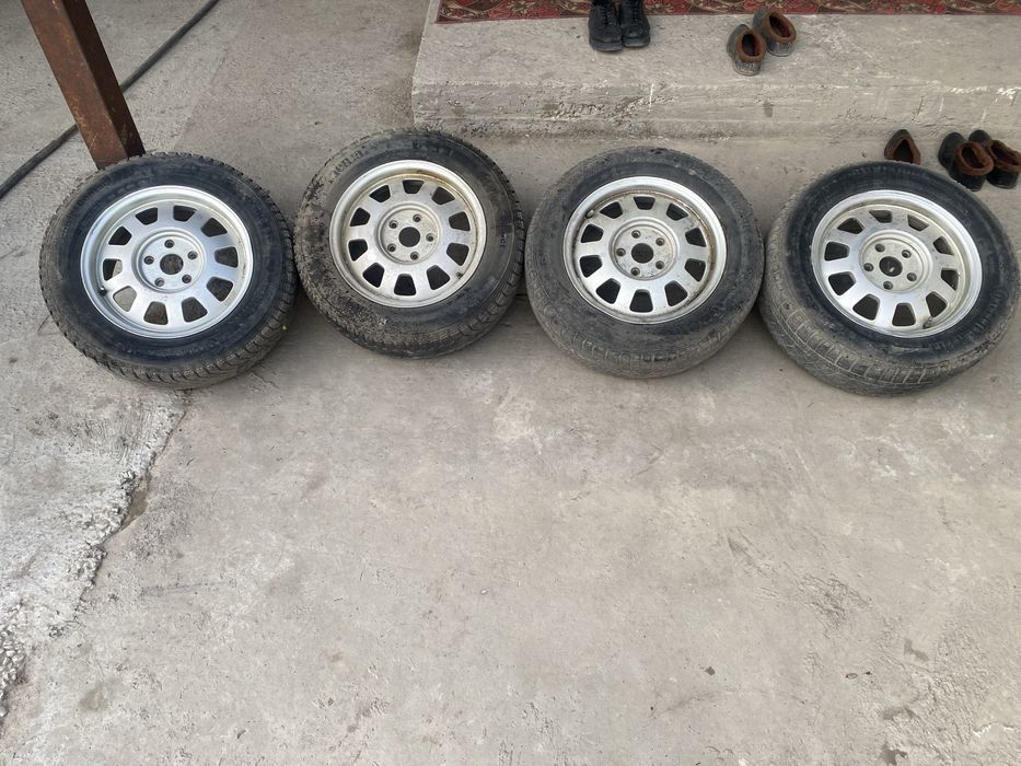 Ауди титан диски зимни