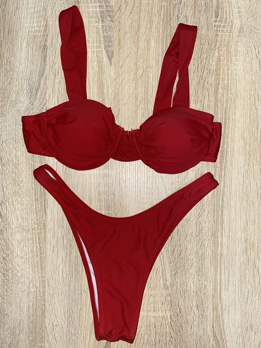 Costum de baie , nou