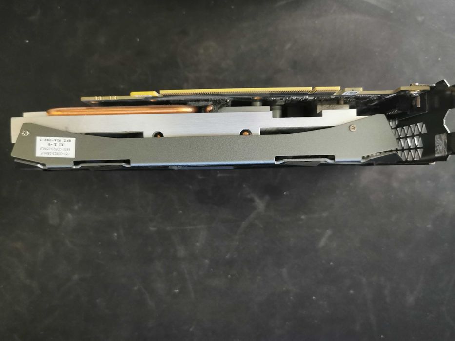 Продавам видео карта Nvidia GeForce GTX 1660 6GB