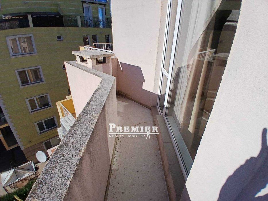 Продава се Двустаен апартамент в к.к. Слънчев бряг - 46 кв.м за 1207 €/кв.м - Снимка #6