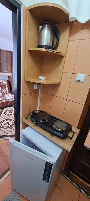 Garsoniera de închiriat pe termen lung  .ĺ