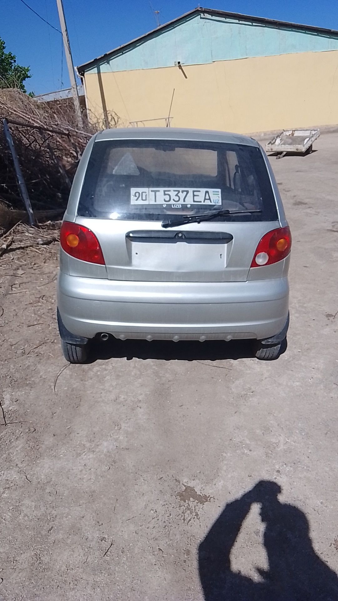 Matiz 2006 yil ishlab chiqarilgan. 180.000 km yurgan.