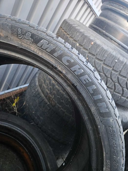 Гуми michelin 20 цола зимни