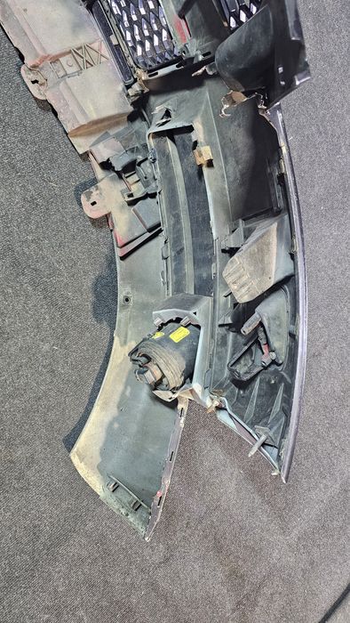 Bara fata Audi TT 8J