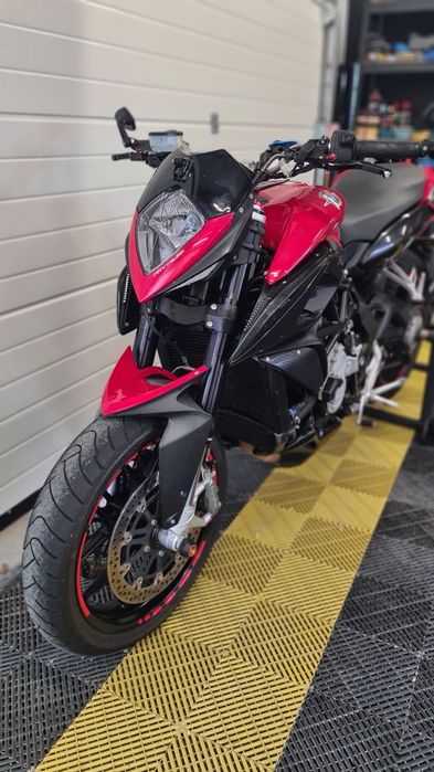 Mv Agusta Rivale 800