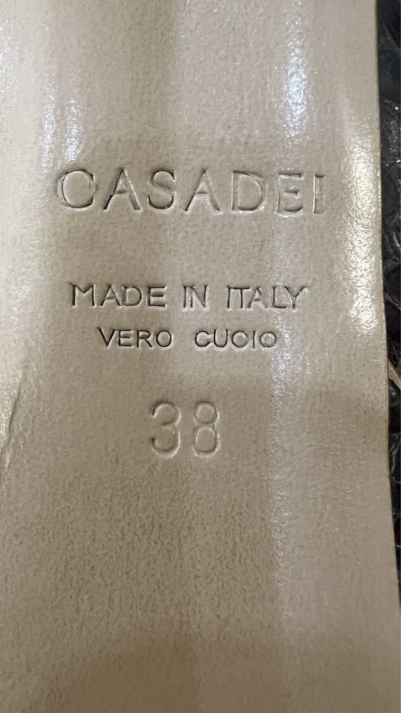 Casadei , обувки 38 номер . Нови