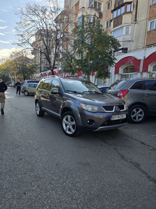 Mitubishi outlander 4x4 full