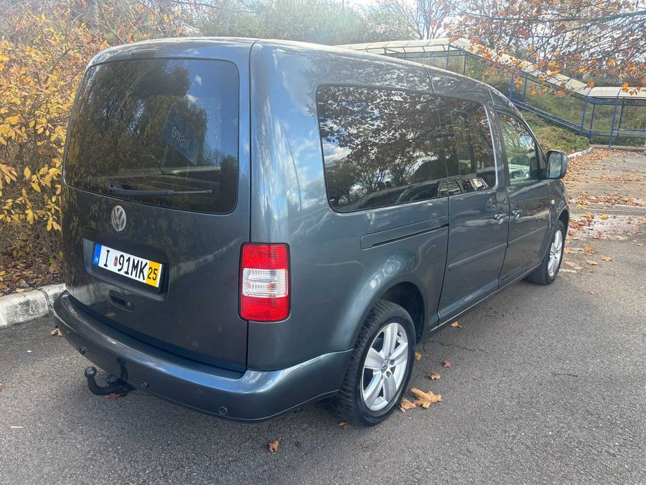 VW Caddy Maxi Life 2.0 Tdi /Climatronic /Scaune incalzite/ Motor: BMM