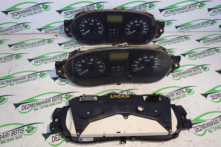 Ceasuri bord P8200377739 Dacia Logan prima generatie