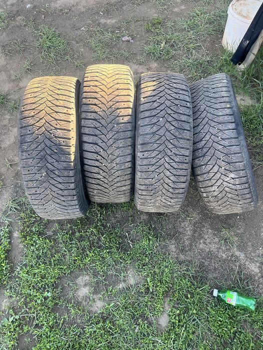 4 зимний 215/55 R17