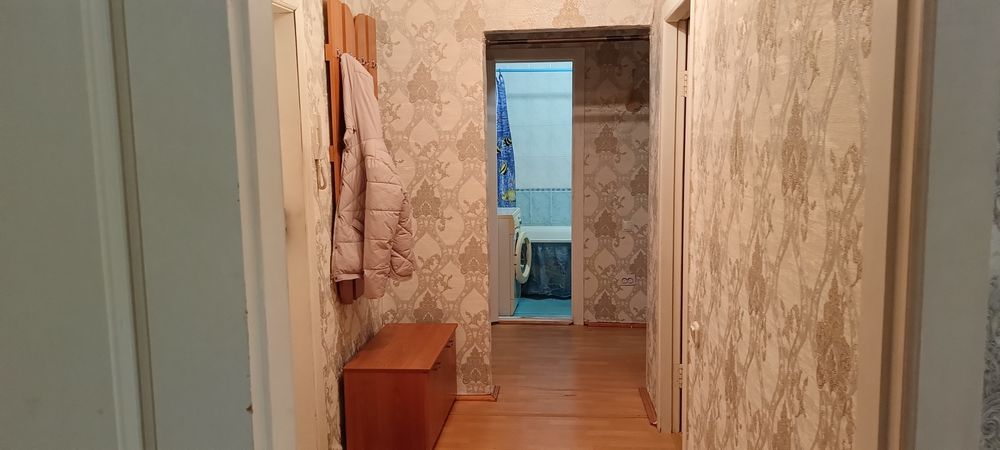Сдам 2 -ух комнатную квартиру