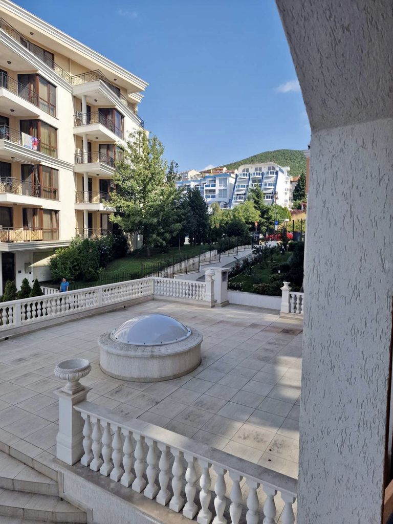 Продава се Едностаен апартамент в Свети Влас - 50 кв.м за 1500 €/кв.м - Снимка #10