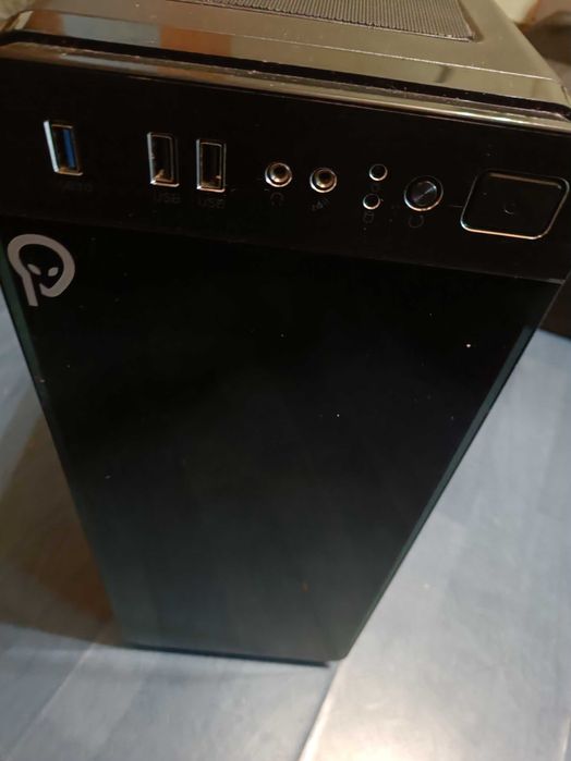 Desktop PC, Intel i3-9100F, Radeon RX580 8GB, 500GB M.2 SSD.