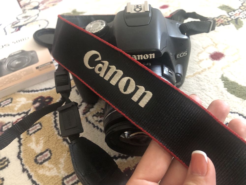 Продается почти новый Фотоаппарат Canon EOS 500D