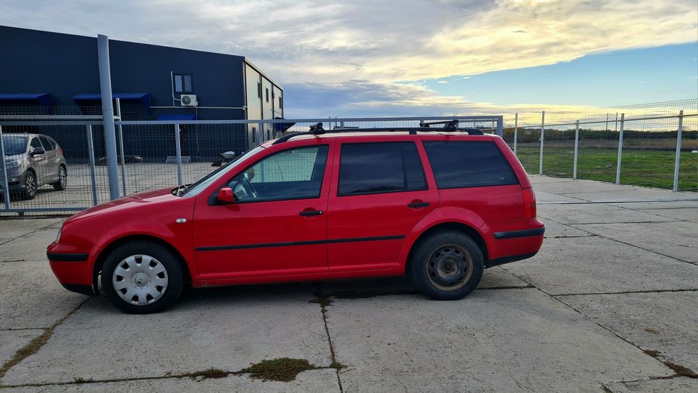 Golf 4,an 2002,1,6 benzină