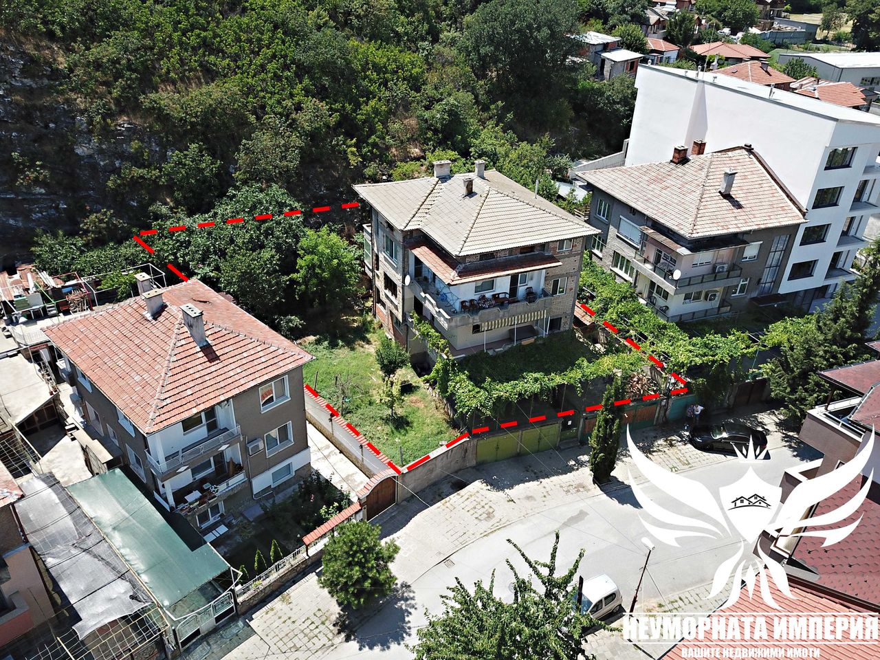 Продава се Къща в Асеновград - 390 кв.м за 1054 €/кв.м - Снимка #4