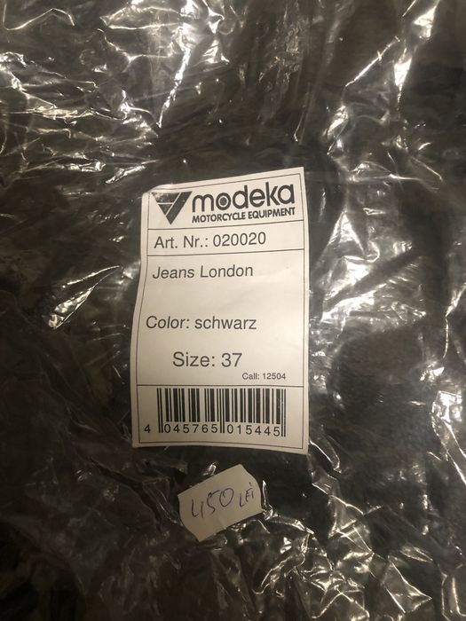 Pantaloni piele casual