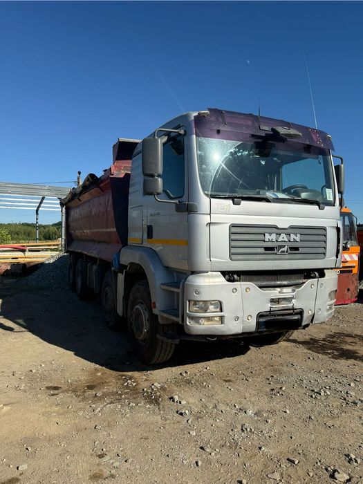 Vând autobasculanta Man 8x4