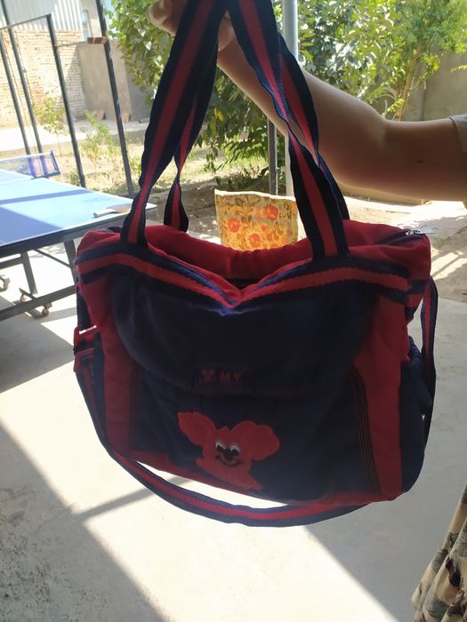 Сумка для малышей + кенгуру + сумка для вещей.Почти новый. Возможен до