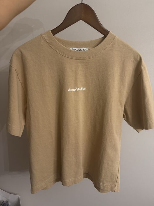 Acne studios футболка срочно