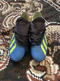 Футболни обувки/ Бутонки Adidas