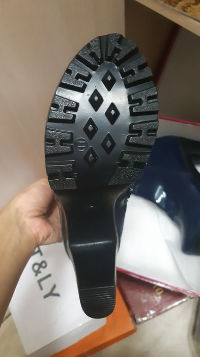 Продам полусапоги