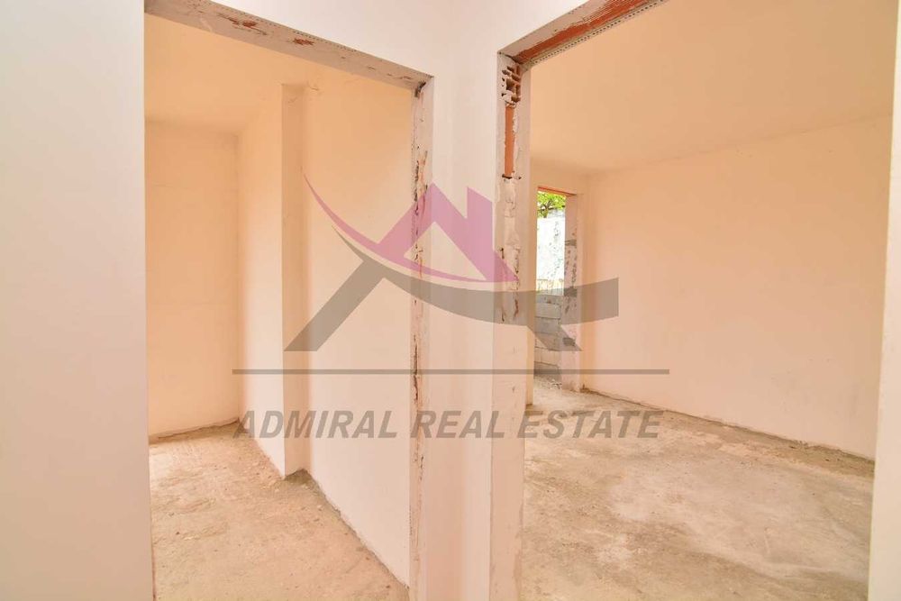 Продава се Тристаен апартамент в Варна, Възраждане 2 - 79 кв.м за 1836 €/кв.м - Снимка #5