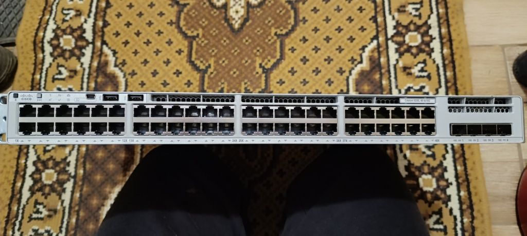 Switch Cisco Catalist 9200L 48 4x10G