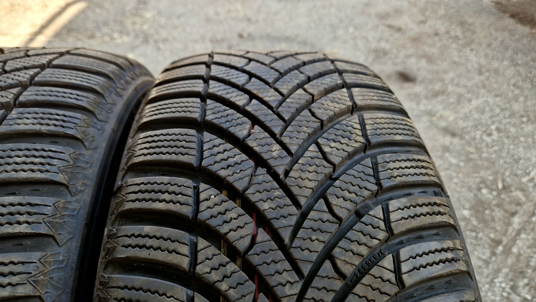 7,5мм 205/55/16 зимни гуми Semperit Speed-Grip 5