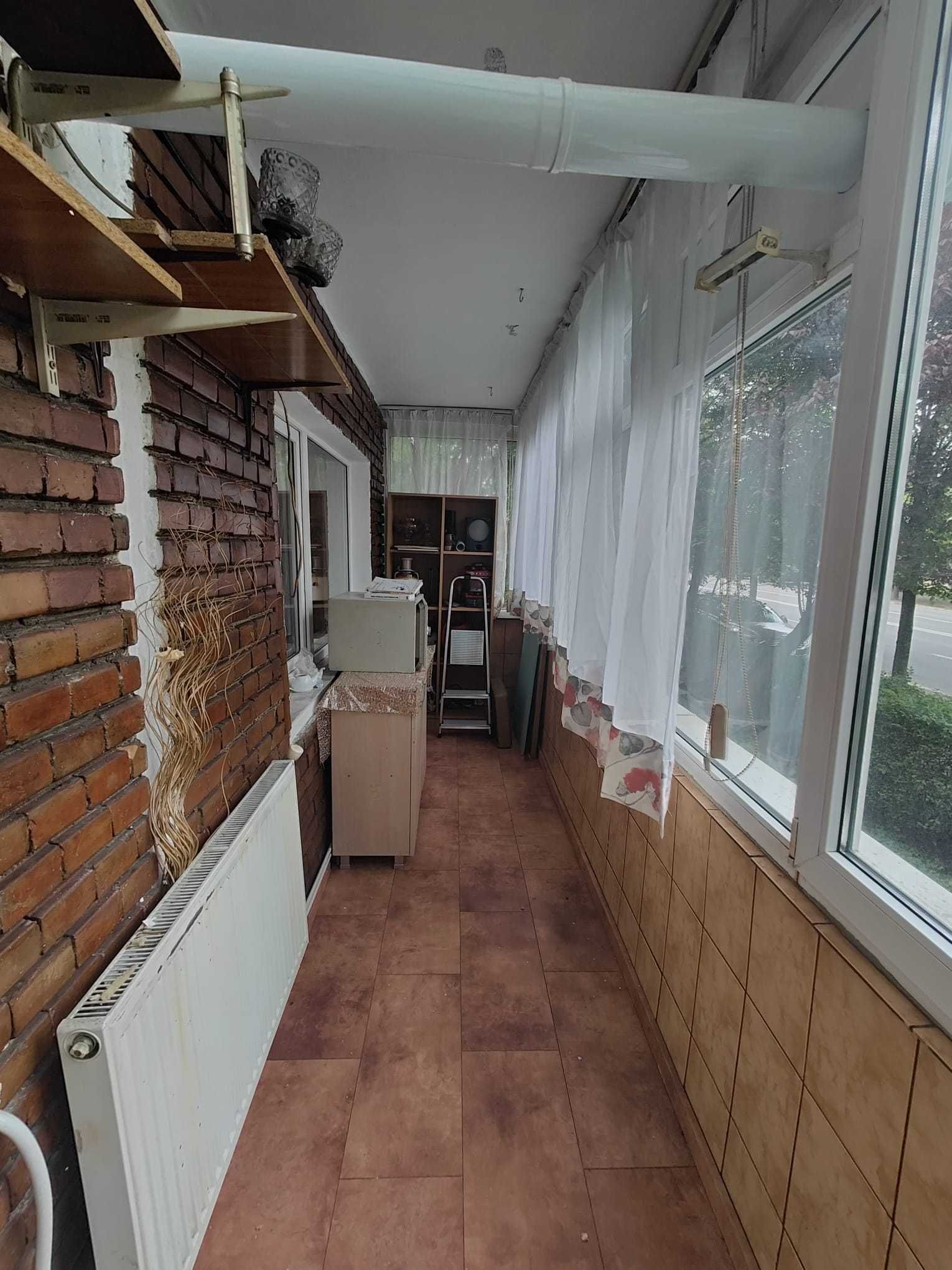 Apartament 3 camere, 2 băi, Nicolae Titluescu de închiriat