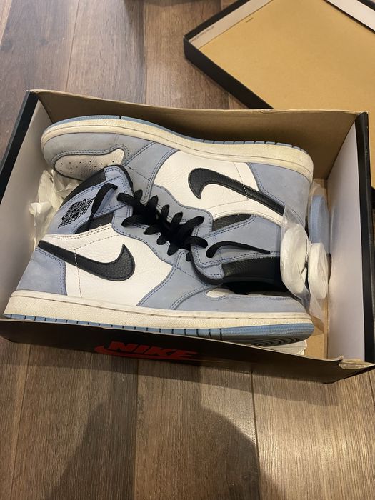 Nike Air Jordan 1 Retro High - University Blue