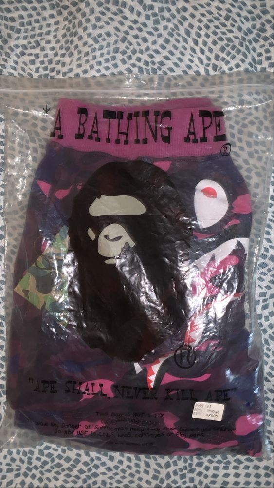 A Bathing Ape shorts M