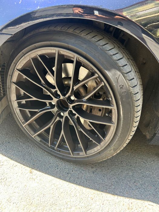 Vand sau schimb jante r19 bmw