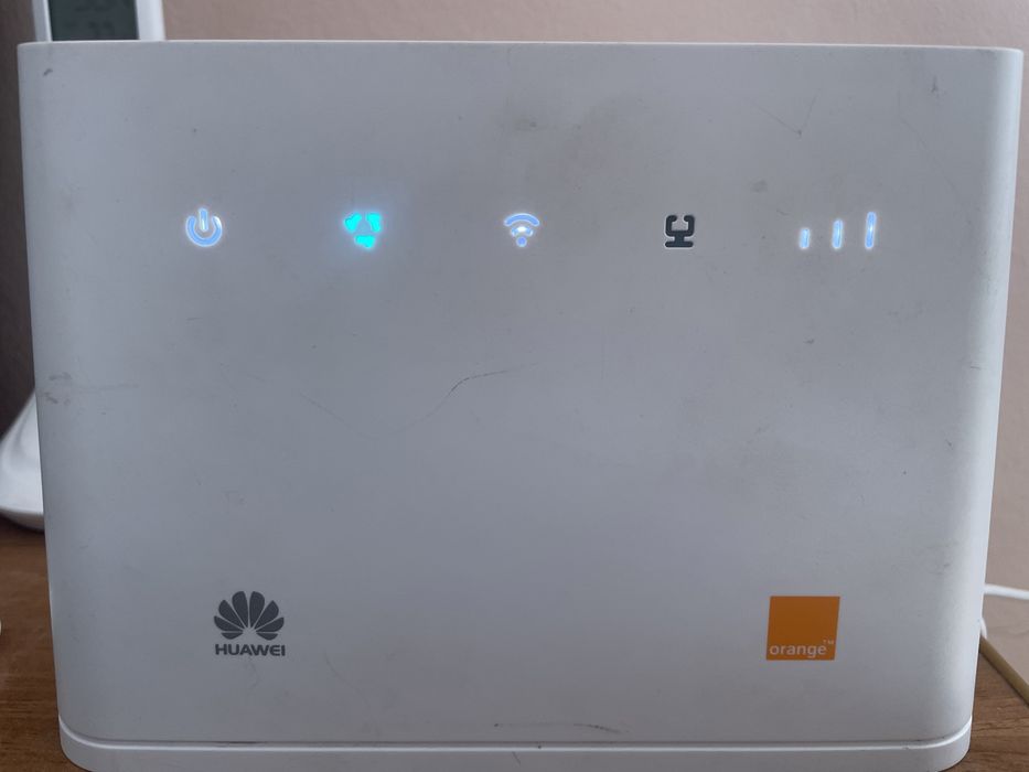 Router  4G huawei cu sim orange