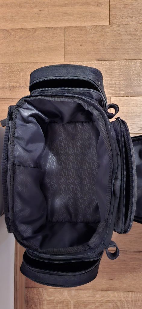 Rucsac pescuit spinning Fox Rage 42x21x41cm, stare f buna