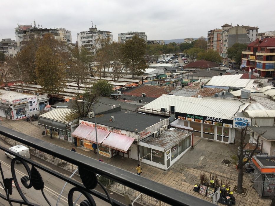 Дава се под наем Офис в Варна, Колхозен пазар - 80 кв.м за 459 € - Снимка #9