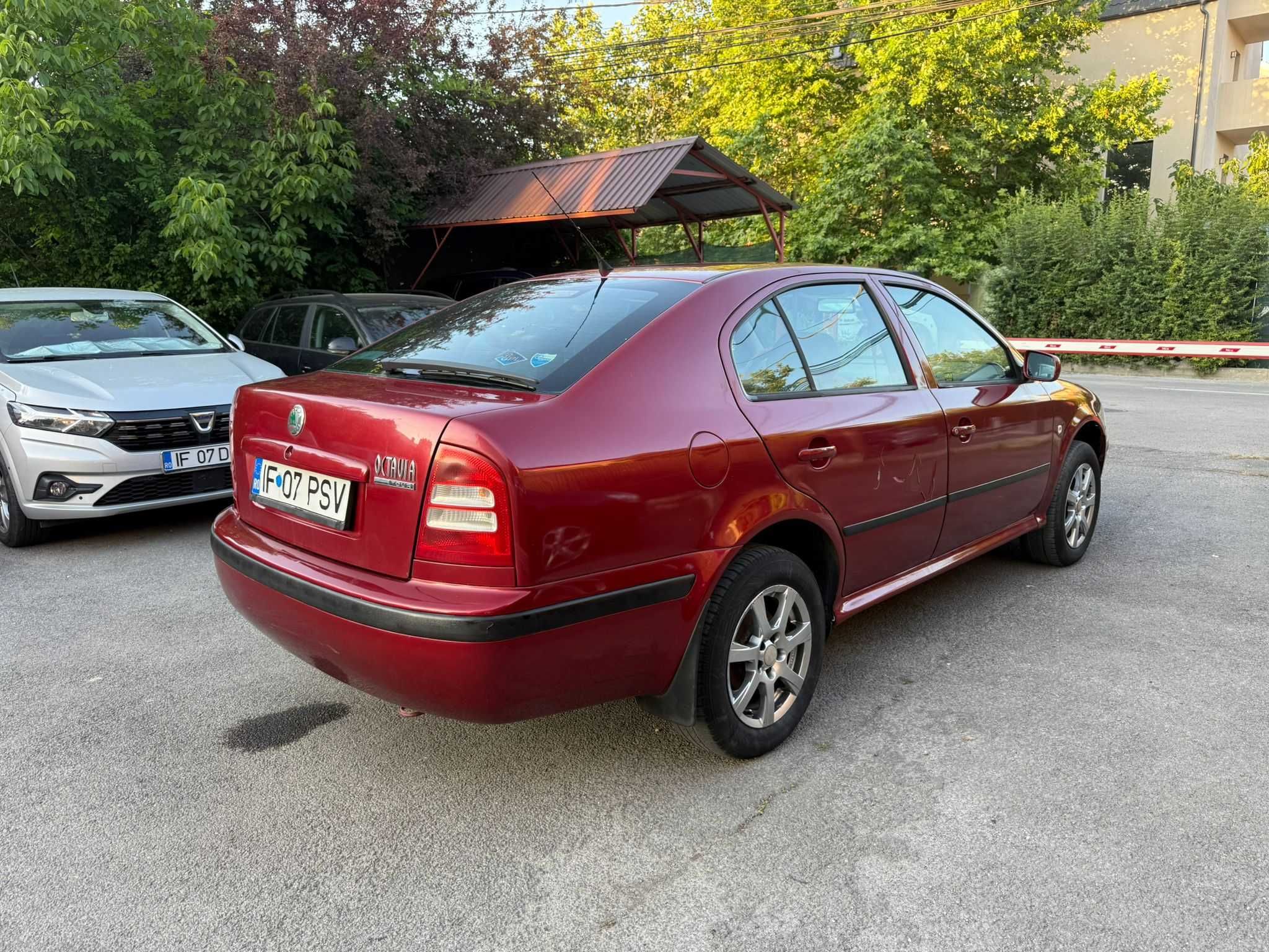 Skoda 1,6 Octavia Tour 2006 B+GPL pachetdrumuri grele   buna utilitara