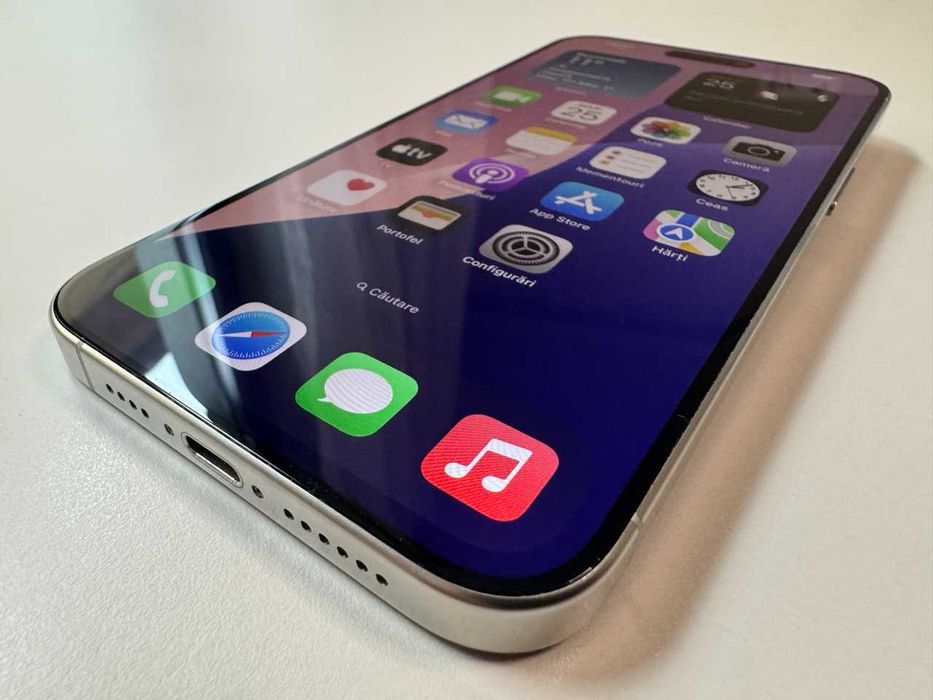  Apple / iPhone 15 Pro Max / 256 Gb / White Titanium