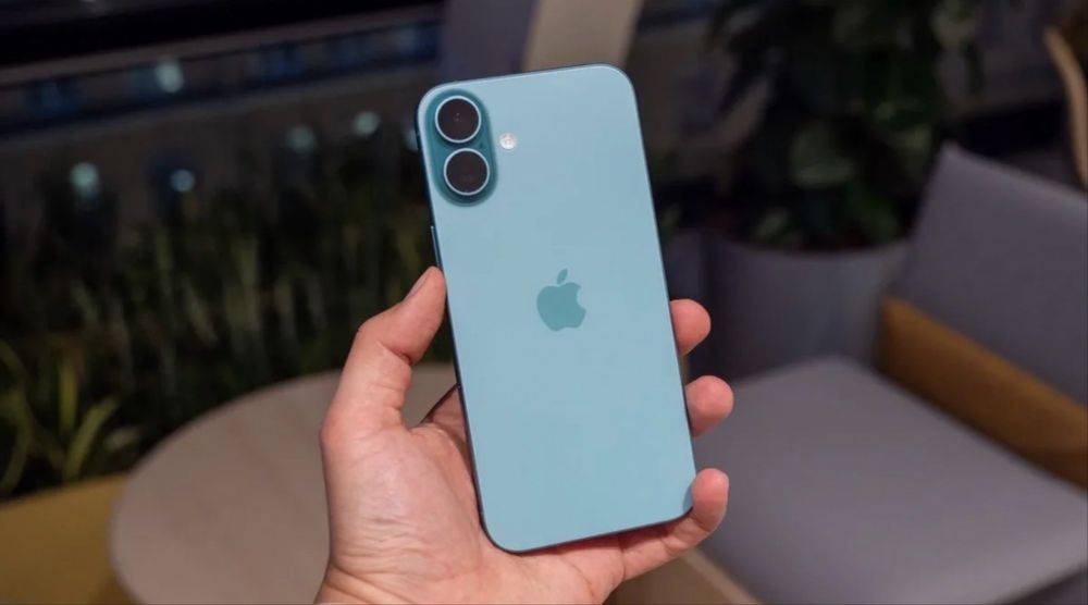 Продам Iphone 16, новый 128gig, 2 цикл