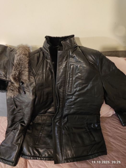 Продавам ново Оригинална кожена мъжка шуба от агнешка кожа