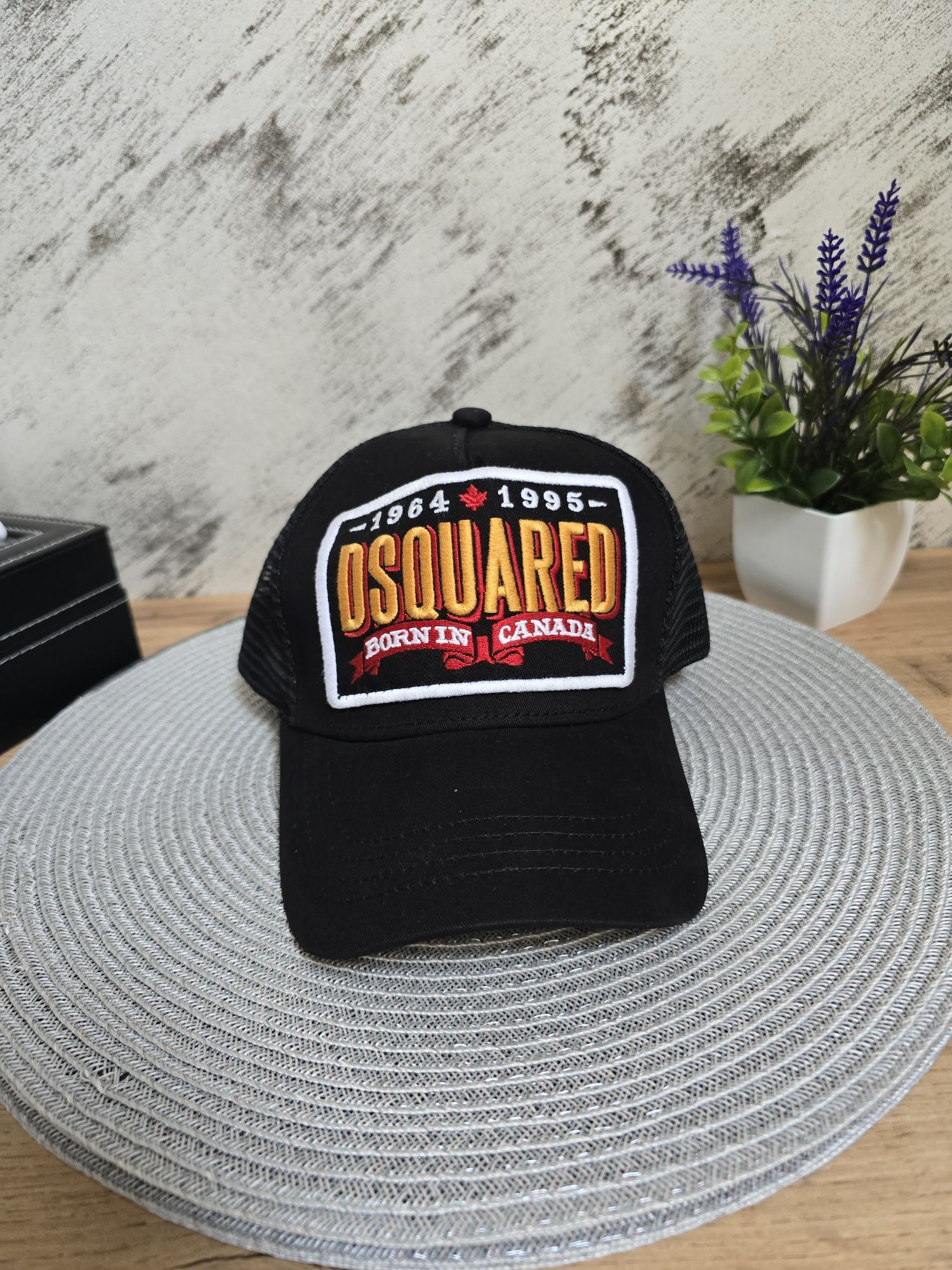 Шапки Dsquared2 НОВО