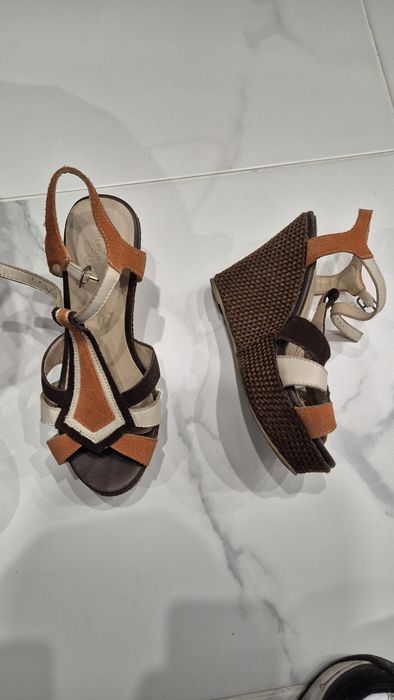 Sandale femei aproape noi