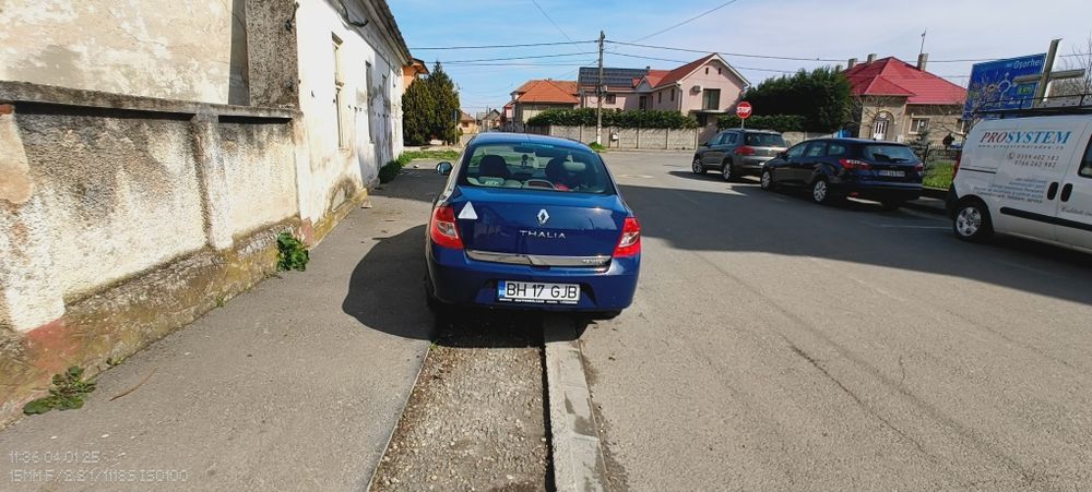 Vând Renault Thalia  (Symbol)motor 1.2